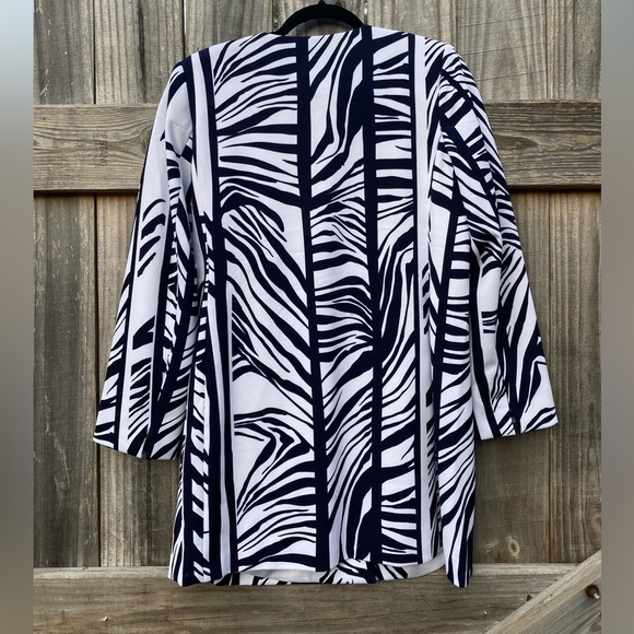 Dennis by Dennis Basso Zebra Print Long Sleeve Tunic Dress - Picture 9 of 12
